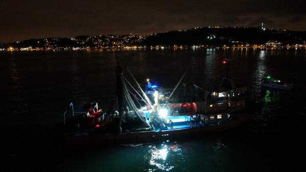 İstanbul Boğazı'ndaki balıkçı tekneleri denetlendi