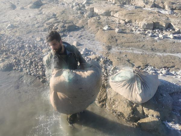 Koronavirüsten kaçtı, balıkçı oldu