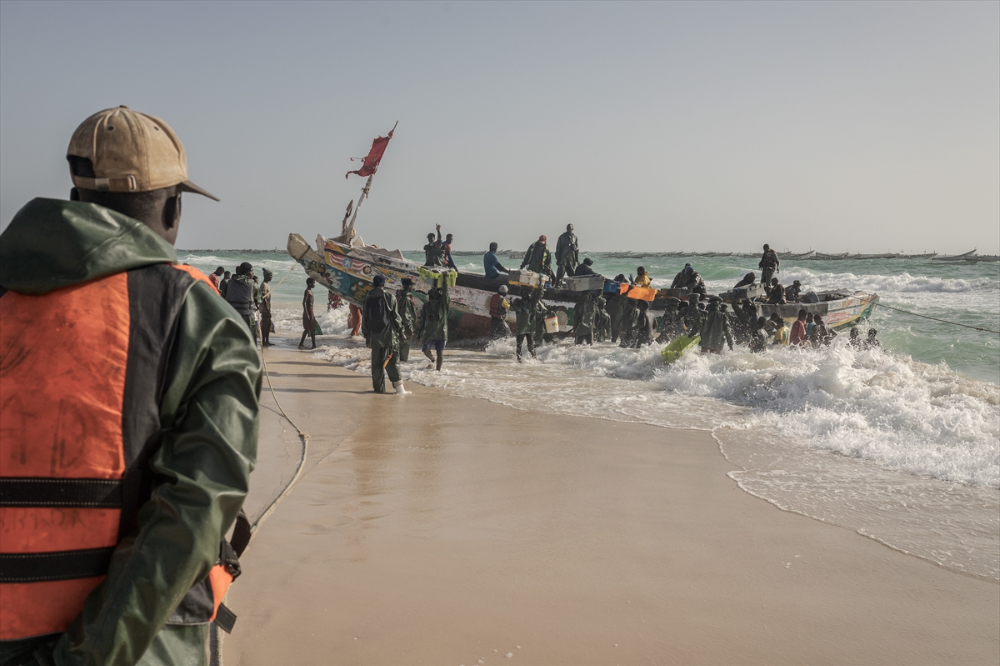 Moritanya'da balıkçıların avlanma mesaisi
