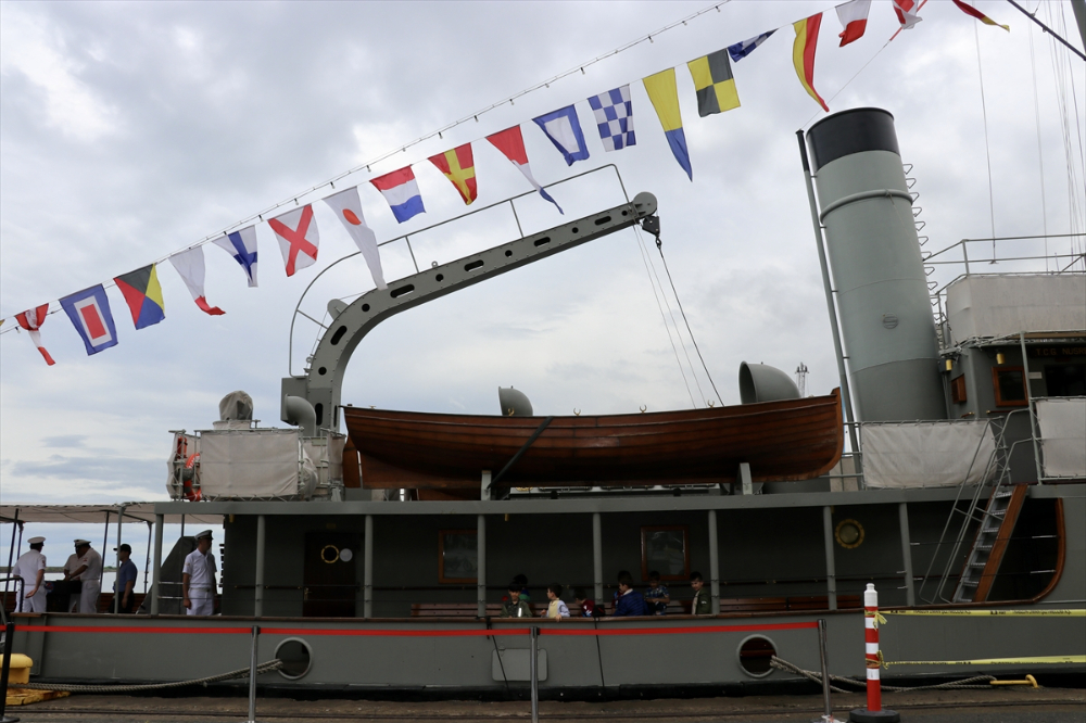 TCG Nusret N-16 Müze Gemisi Trabzon'da ziyarete açıldı