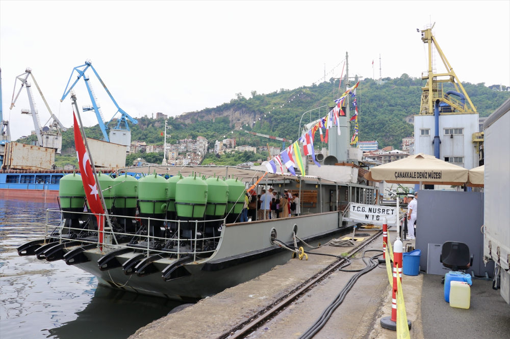 TCG Nusret N-16 Müze Gemisi Trabzon'da ziyarete açıldı