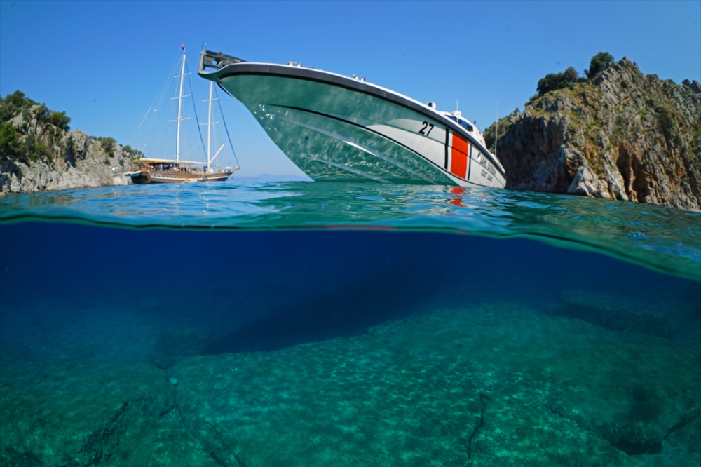 Dört mevsim dalış imkanı sunan Fethiye'nin su altı güzellikleri