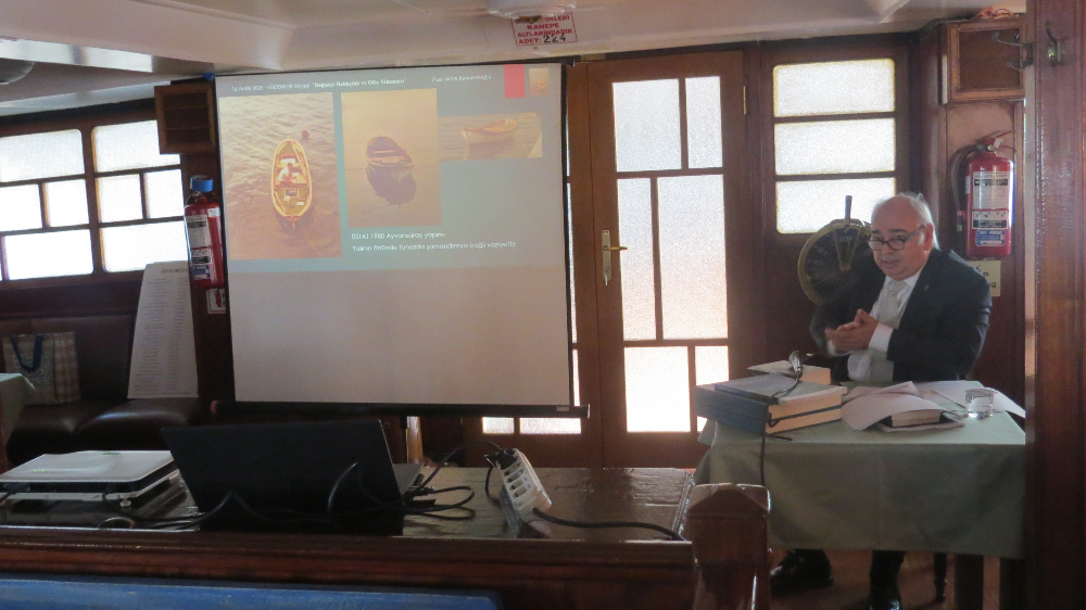 Fuat Selim Ramazanoğlu'nun Boğaziçi'nde Amatör Olta Balıkçılığı sunumu