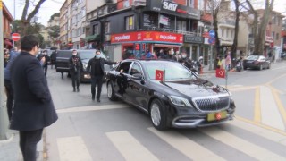 Cumhurbaşkanı Erdoğan Çengelköy'de esnafla sohbet etti, balık aldı