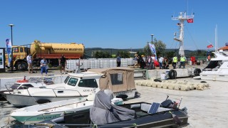 Çanakkale Boğazı'nda 2 günde 27 metreküp müsilaj toplandı