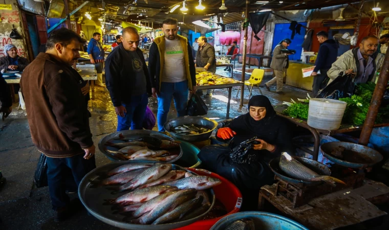 Basra'da Balık Pazarı