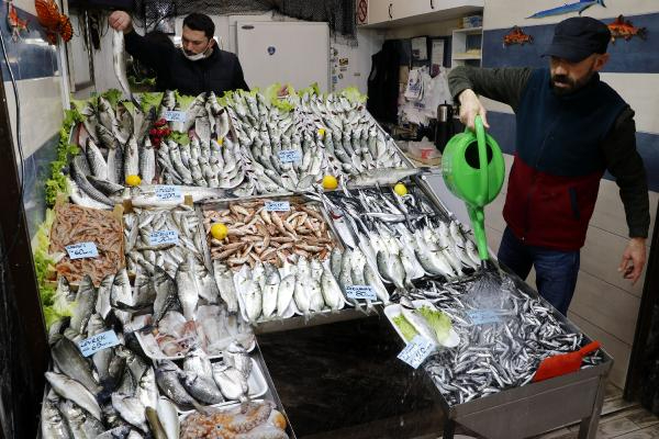 Lüfer'in fiyatında düşüş gözlendi