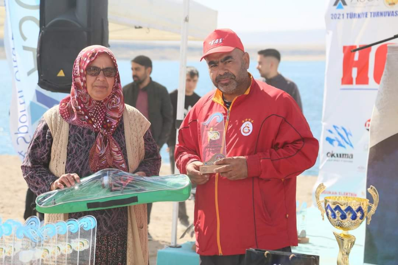 Ayhan Nuri Şimşek adına KOBDER Turna Balığı Yakalama Yarışması