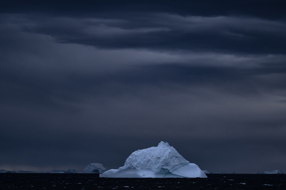 "Buzlar kıtası" Antarktika, bu yıl rekor seviyede erimeye devam ediyor
