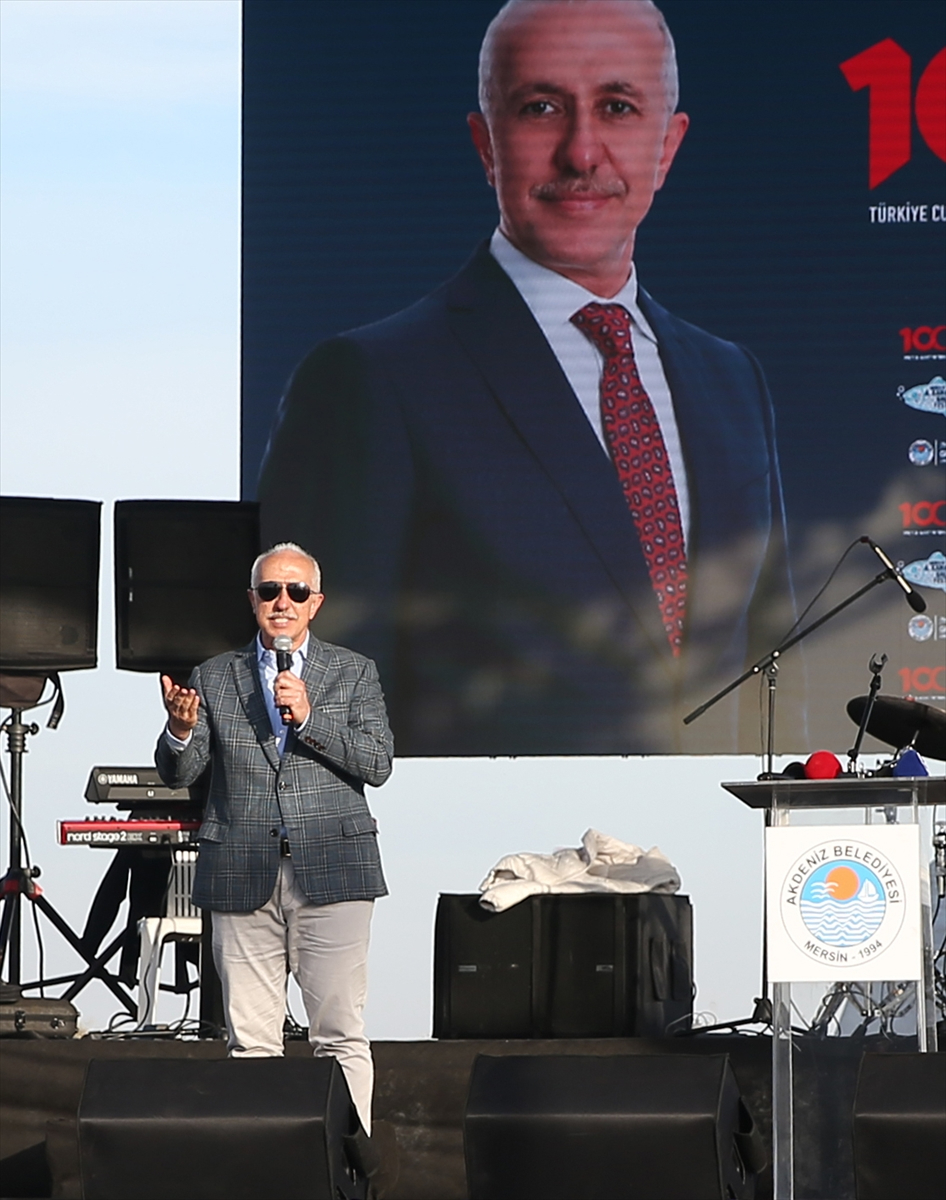 Mersin Karaduvar Balık Festivali'nde 12 ton balık dağıtıldı