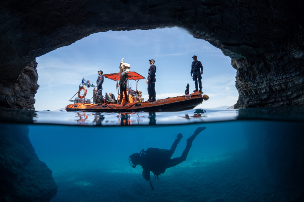 Dört mevsim dalış imkanı sunan Fethiye'nin su altı güzellikleri