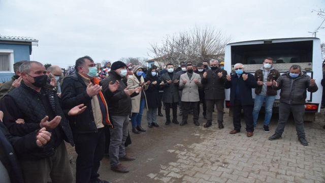 Babasıyla balığa çıktığı tekneden düşüp, boğulan genç, toprağa verildi