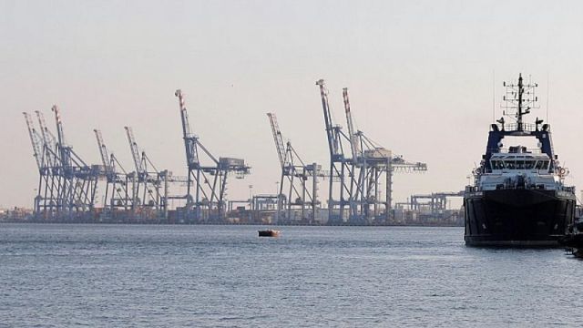 Mısır’da olumsuz hava şartları nedeniyle 2 limanda faaliyetler durduruldu