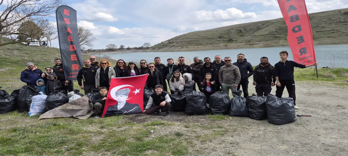 ESABDER’den Zemzemiye Göleti’nde Çevre Temizlik Etkinliği