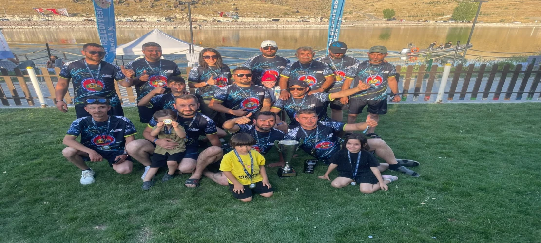 KOBDER Dragon Boat Takımı Fun Kategorisinde Şampiyon