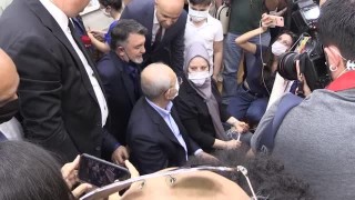 CHP Genel Başkanı Kemal Kılıçdaroğlu, İzmit Körfezi'ndeki müsilajı inceledi