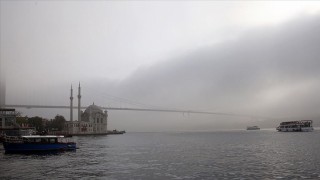 İstanbul Boğazı’nda sis etkili oluyor