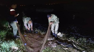 Mersin'de yasa dışı avlanan 2 balıkçıya 1636 lira ceza verildi