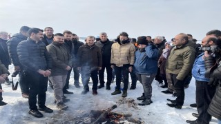 Malatya'da karda doğa yürüyüşü etkinliğine katılanlara balık ikram edildi