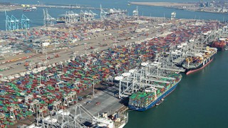 Rotterdam Limanı, Avrupa'nın en fazla karbon emisyonu yapan limanı oldu