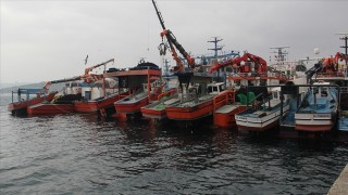 Üç ilde selden zarar gören küçük ölçekli balıkçılara ödeme yapılacak