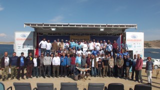 Elazığ'da "Fırat Turnası" etkinliğinde balık tutma yarışması yapıldı