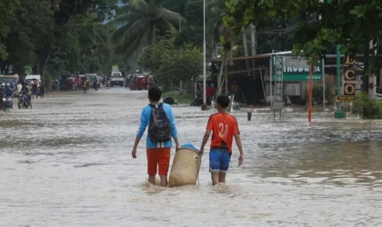 Filipinler’de Mawar Tayfunu nedeniyle binlerce kişi tahliye edildi