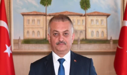 Antalya Valisi Ersin Yazıcı, Sahil Güvenlik Komutanlığının kuruluşunun 41. yıl dönümü dolayısıyla mesaj yayımladı.