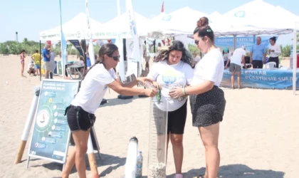 Antalya'da deniz ve kıyılardaki kirliliğe karşı farkındalık oluşturuluyor