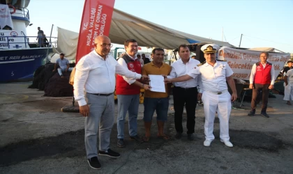 Milas'ta av sezonuna girmeye hazırlanan balıkçılar için tören düzenlendi