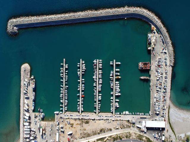 Tur ve balıkçı tekneleri, sezona hazırlanıyor