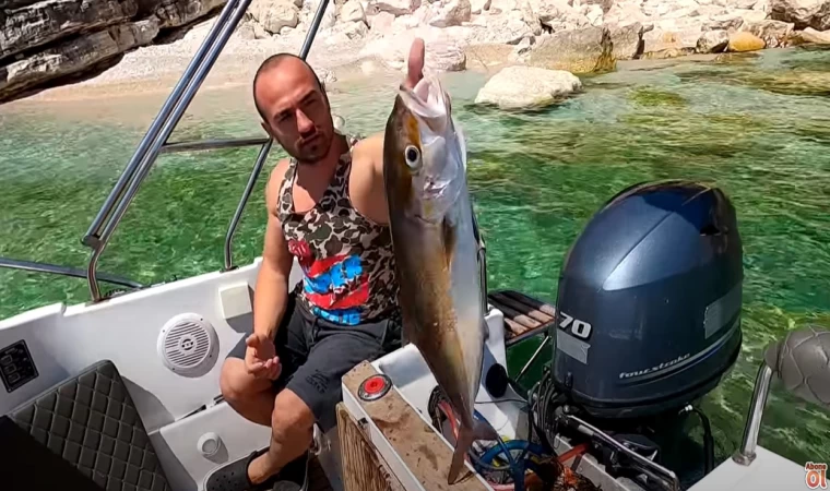 DEV BALIKLAR ETRAFIMI SARDI - Yeni Mağara Buldum