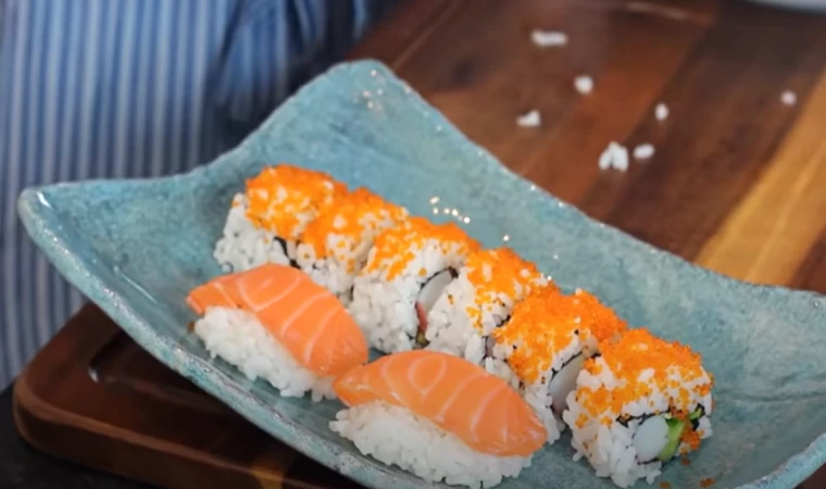 Evde Sushi Nasıl Yapılır? | ? California Roll Sushi Tarifi | Canan Kurban